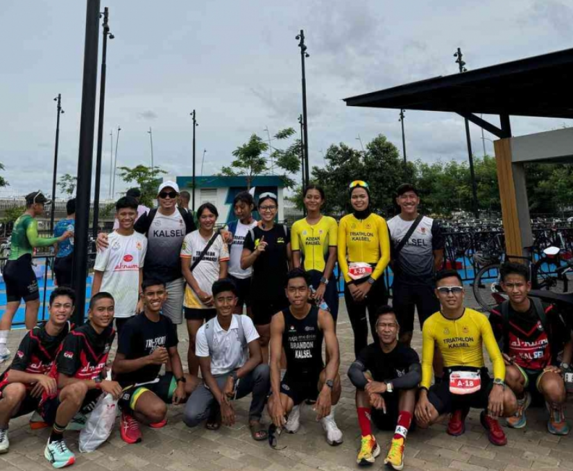 Kontingen FTI Kalsel Sukses Raih 12 Medali Emas Di Ajang Kejurnas Triathlon Seri I Jakarta