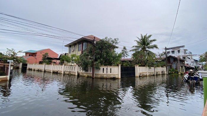 BMKG Peringatkan Banjir Rob Intai Pesisir Kalsel 11-19 Oktober, Pasang Maksimum Capai 2,9 Meter