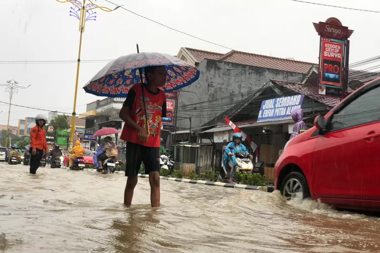 Curah Hujan Meningkat, Kalsel Siaga Hadapi Potensi Bencana Hidrometeorologi