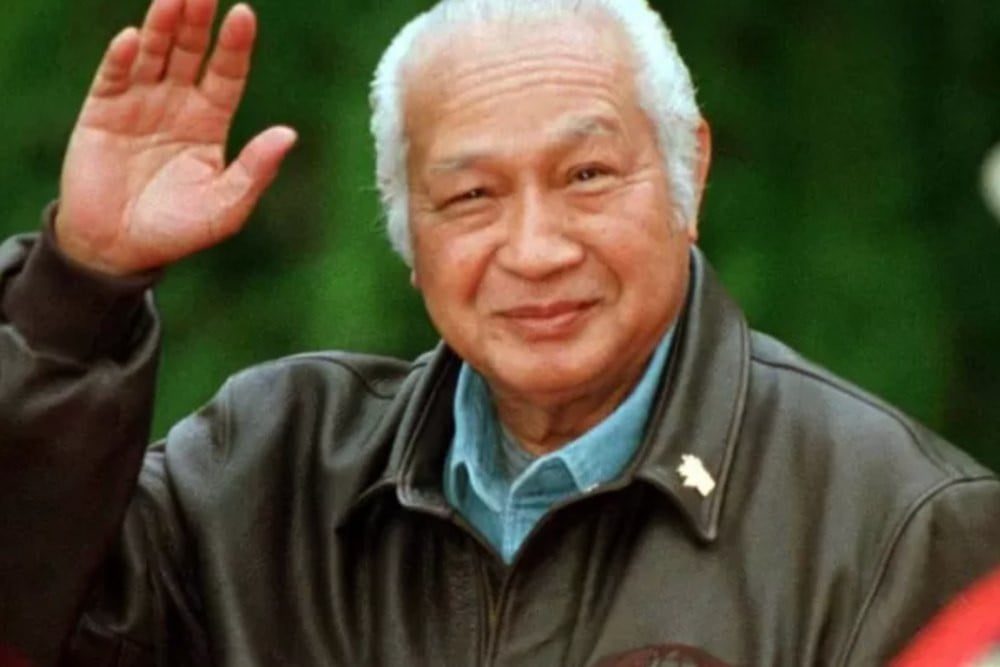 Bijak Bersikap : Gelar Pahlawan Soeharto Dan Kompleksnya Sejarah Bijak Bersikap : Gelar Pahlawan Soeharto Dan Kompleksnya Sejarah